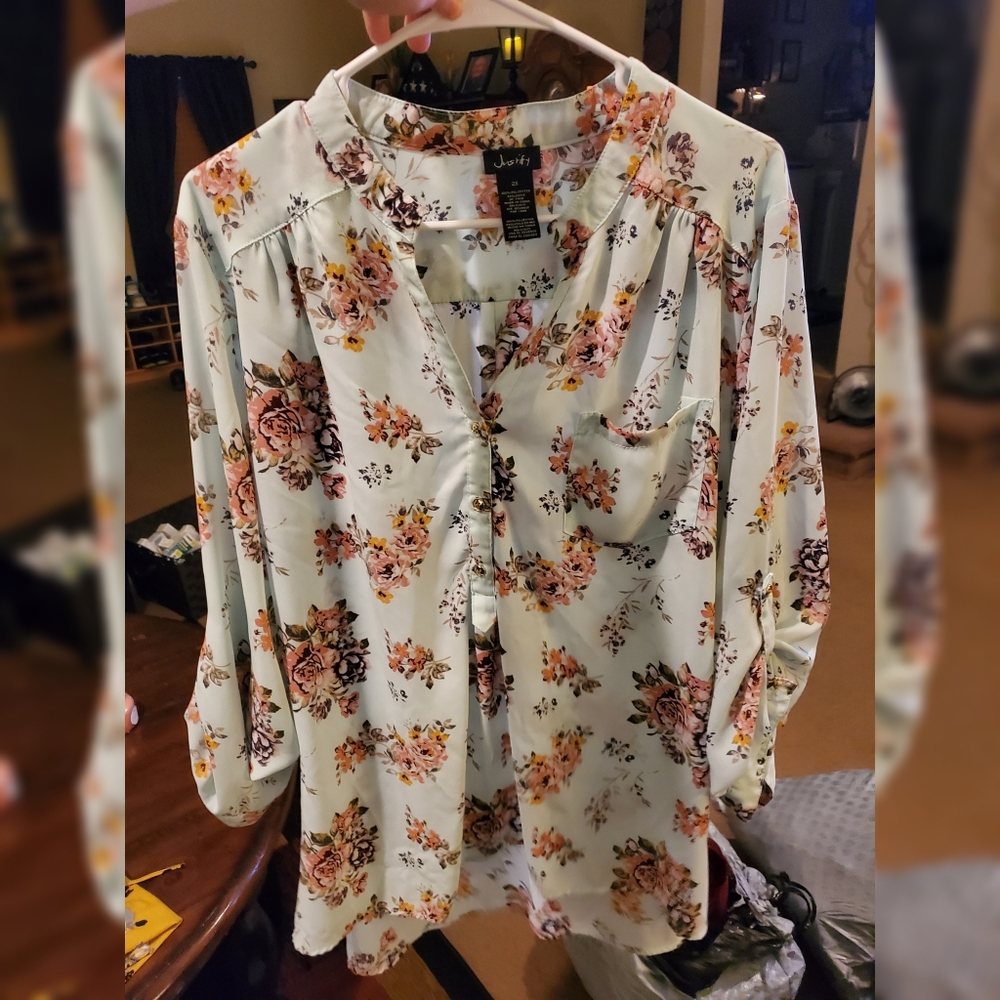 Plus Size Blouse